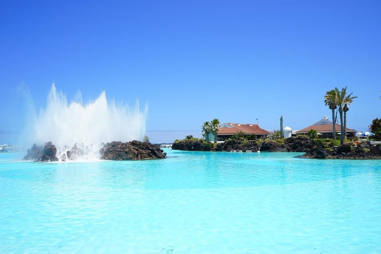 Palmeras Playa Studio: Pools, Beach, Sun & Shore Puerto de la Cruz  Eksteriør bilde